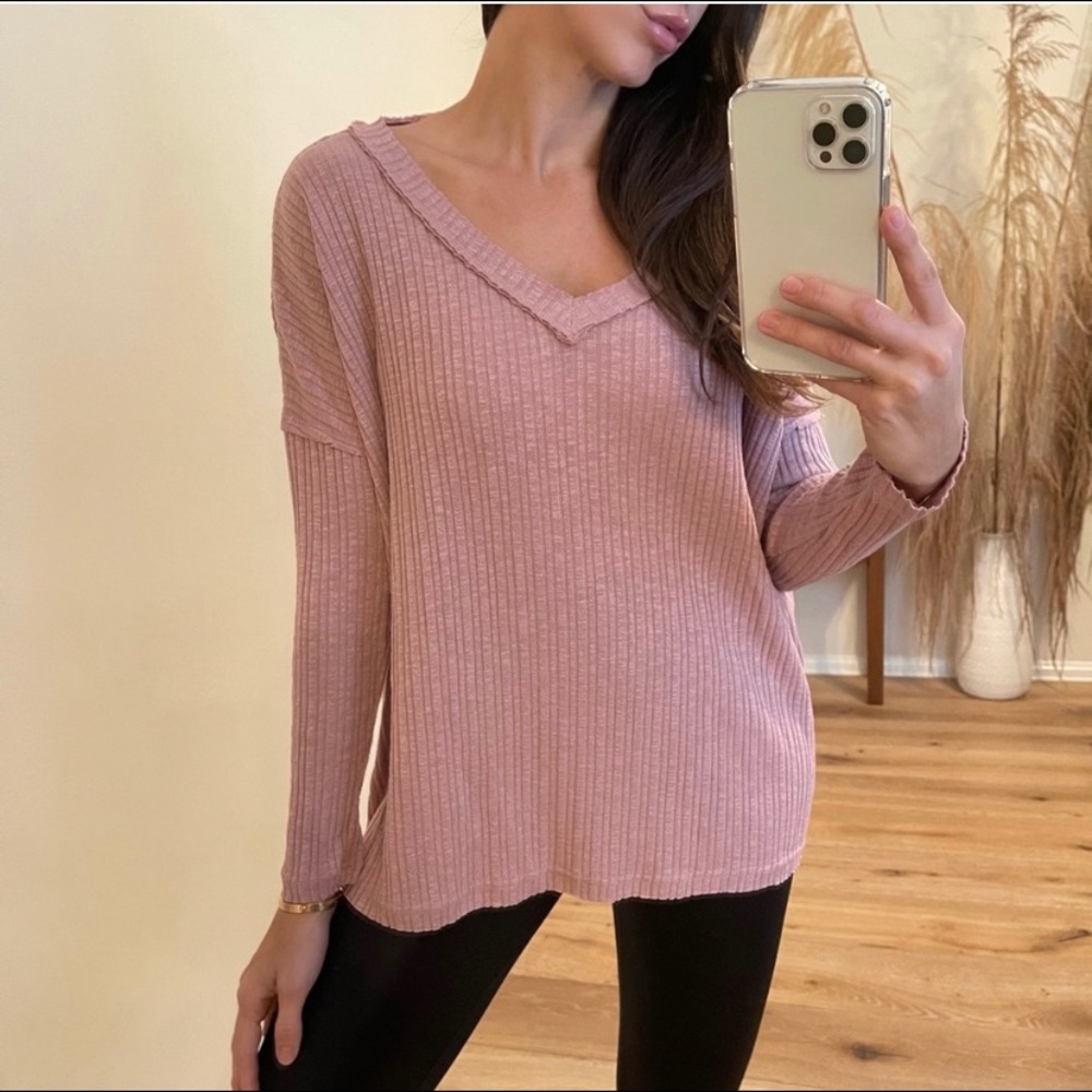 🔃•REPOSH long sleeve from @mrsalliexo•